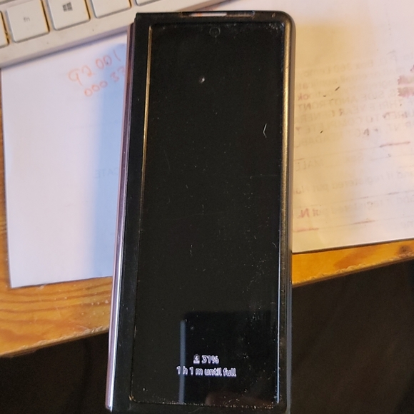 Phone - Picture 2 of 4